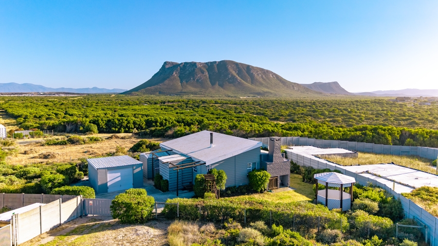 2 Bedroom Property for Sale in Kleinbaai Western Cape